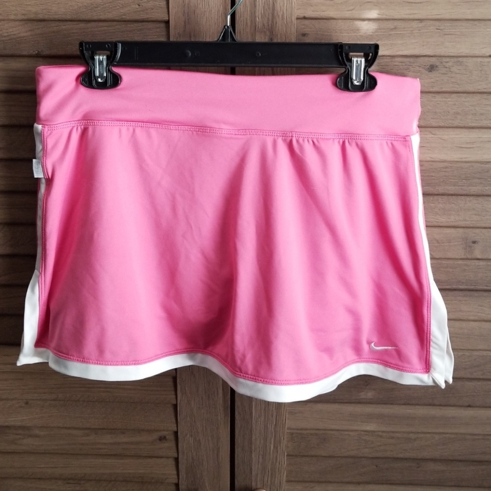 Nike dry fit skort